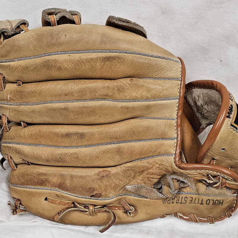 Pre-owned Wilson Jim Rice Pro Special Right Hand Throw Baseball Glove, Size: 11in.