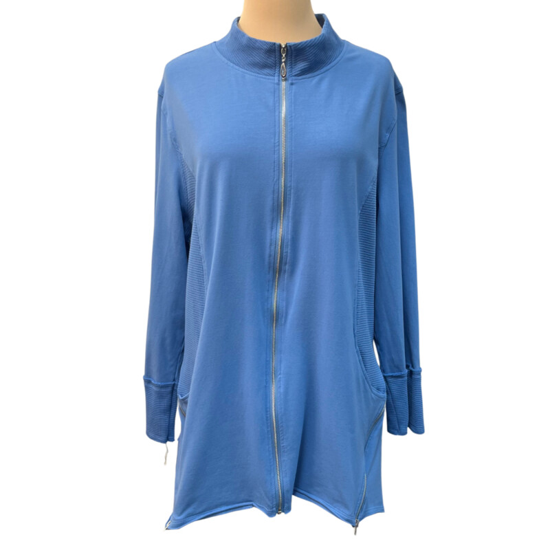 Neon Buddha Jacket
Waffle Texture
96% Cotton 4% Spandex
Sky Blue
Size: 1X