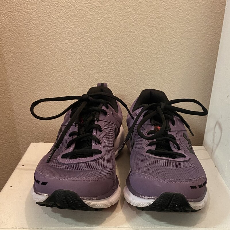 Prp/blk Running Shoe
Prp/blk
Size: 8 R $75