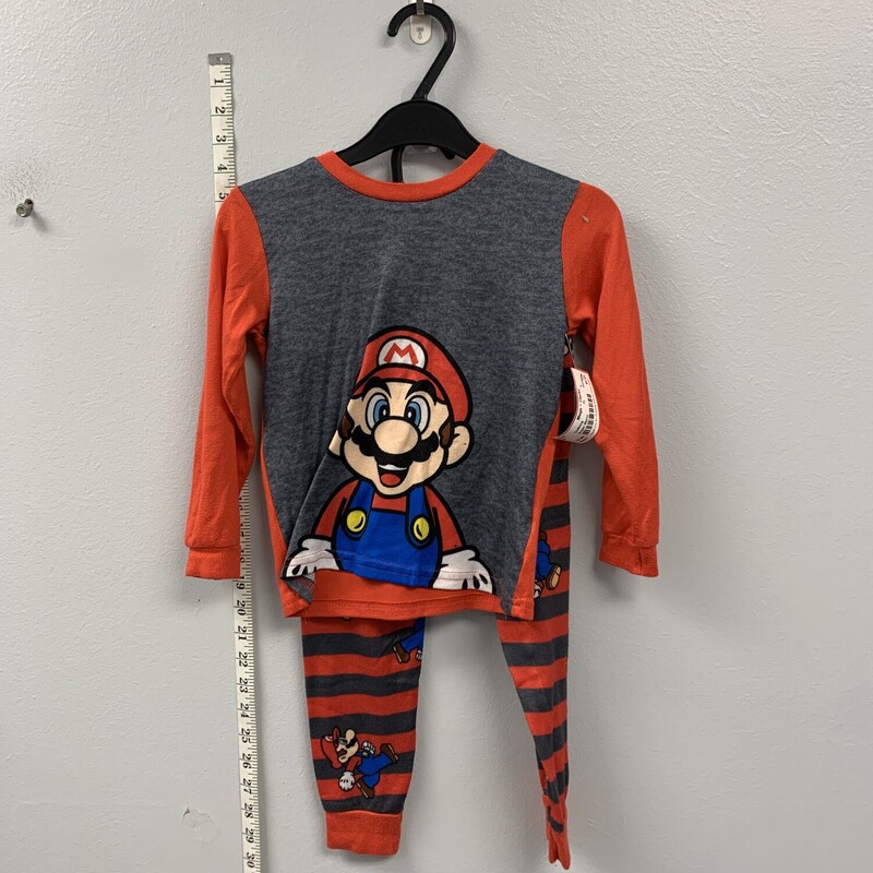 Super Mario