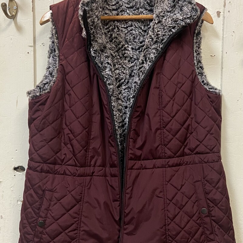 Gry/mar Fzzy Rev Vest<br />
Gry/Mar<br />
Size: XL R$70