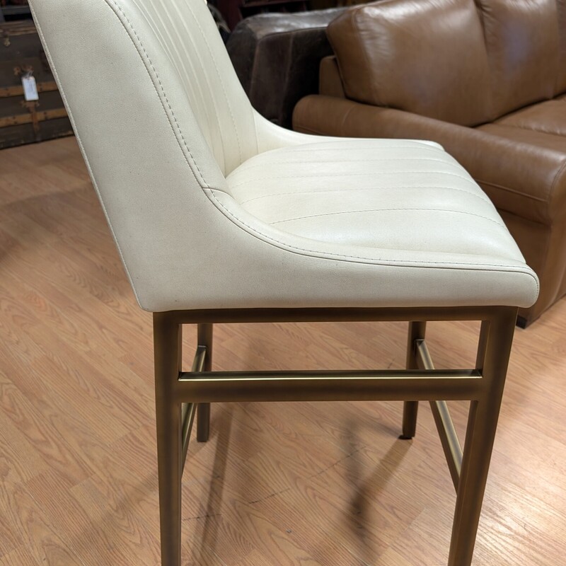 Sunpan Halden Urban, Cream, Bravo
20 x 20 x 41h